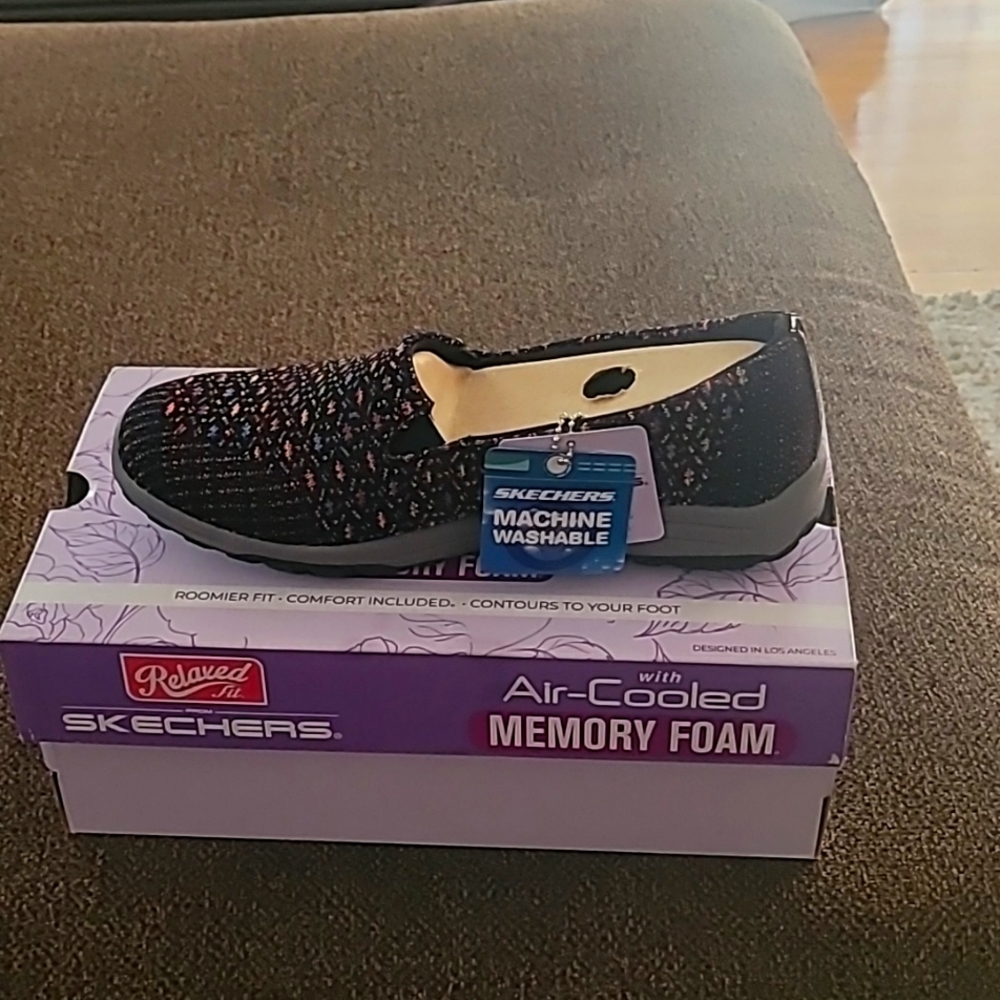 Multicolor Relaxed fit Air-Cooled Memory Foam Shoes